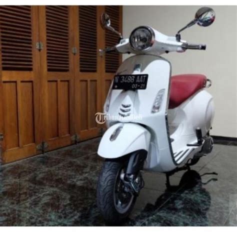 Skuter Piaggio Vespa Primavera Montebianco 2016 Bekas Second Murah Di