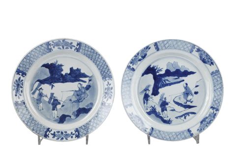 Paire D Assiettes En Porcelaine Bleu Blanc Epoque Kangxi 1662 1722