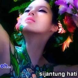 Si Jantung Hati Remix Version Hd Song Lyrics And Music By Ade Putra