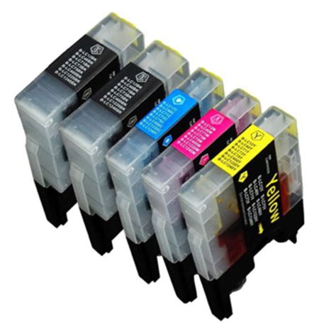 China Color Ink Cartridges For Epson T038 BK T039 3C Available In