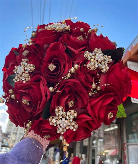 Ramo De Quinceañera Roja Etsy España Ramo De Quinceañera