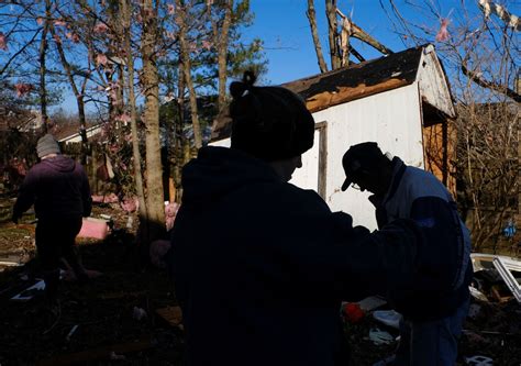 Deadly tornadoes cut path of destruction in Tennessee - December 11 ...