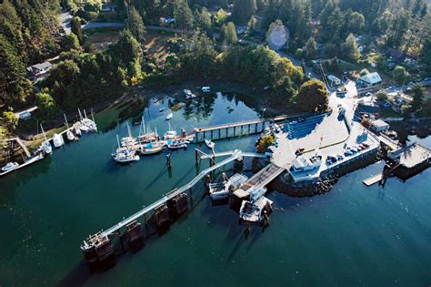 Fulford Harbour, Salt Spring Island - CoastView