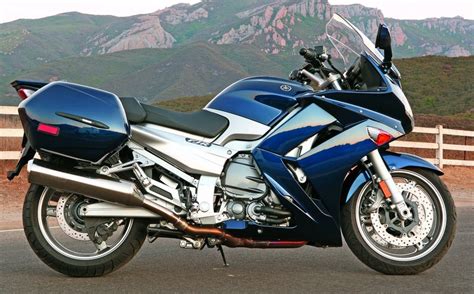 The 12 Best Touring Motorcycles for the Wide Open Road [2019 ...