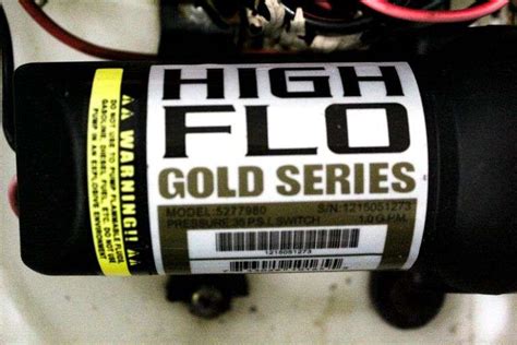 High Flo Gold Series Model 5277980 With 15 Gallon Tank Sprayer System