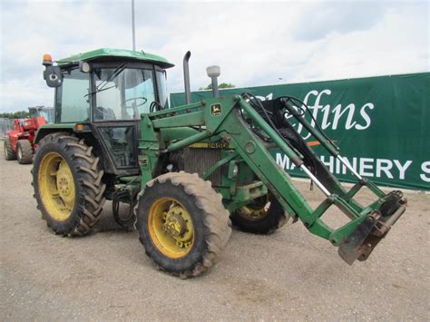 John Deere 2450 4wd Tractor Cw John Deere 245 Loader Reg No F213 Pfe