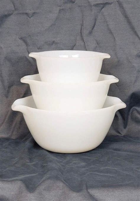 Anchor Hocking Cinderella Large Mixing Bowl All White Vintage Fire King Set Of 3 Pottery