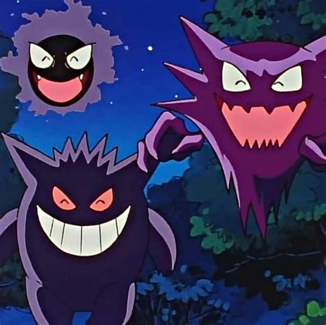 Gastly Haunter And Gengar Ghost Pokemon Pokemon Halloween Gengar Pokemon