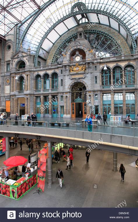 Antwerpen Centraal Railway Hi Res Stock Photography And Images Alamy