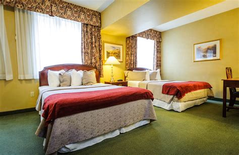 Rooms and Rates | Peterborough Inn & Suites hotel in peterborough