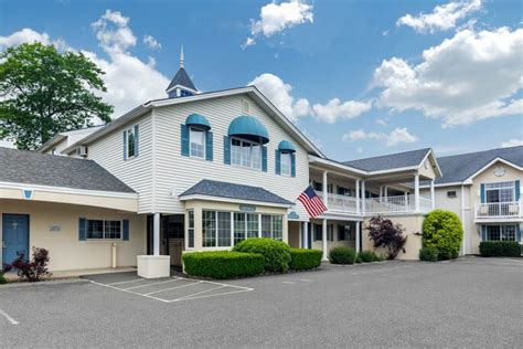 Hotel Amenities | Ogunquit Hotel & Suites