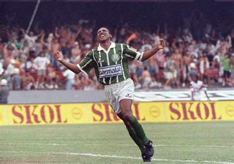 Há 29 anos César Sampaio marcava primeiro gol pelo Palmeiras em