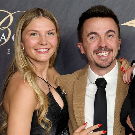 frankie munizs  year  son mauz   red carpet debut