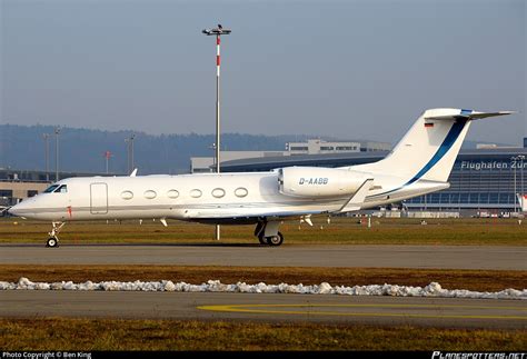 D AABB Private Gulfstream G450 G IV X Photo By Ben King ID 121287