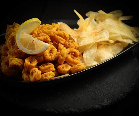 Fried Calamari Dish صحن كاليماري مقلي Twina Park And Seafood Restaurant