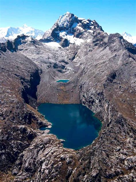 Tour de caminhada até a lagoa Churup em Huaraz