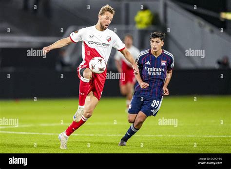 Escalações De Fc Utrecht X Olympique Lyonnais - UTRECHT , 25-09-2025 , stadium Galgenwaard , season 2025 / 2026 , UEFA ...