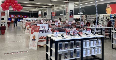 Mediamarkt Abre Sus Puertas En El Ingenio Revista Centros Comerciales