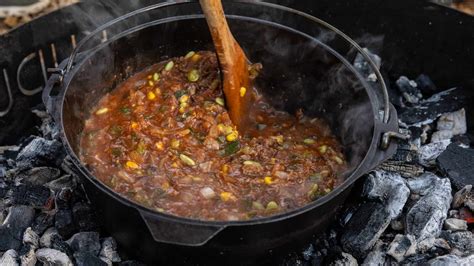 Prime Cuts Cast Iron Brisket Brunswick Stew Recipe Exmark S Backyard