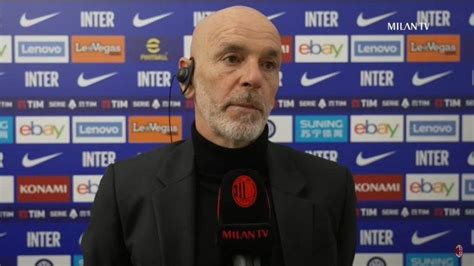 Ac Milan Stefano Pioli Bantah Rumor Perubahan Formasi Skuat Rossoneri