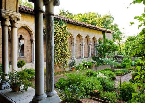 Medieval Garden Inspiration From The Cloisters Vertical Herb Garden