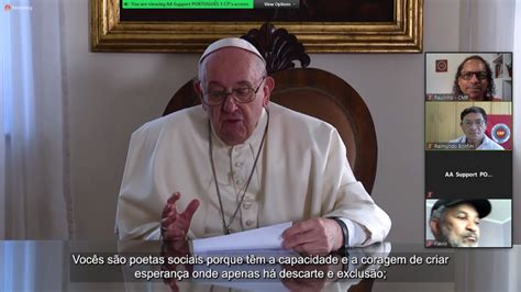 Papa Francisco defende salário universal e redução da jornada de