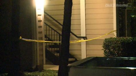 Man Shot To Death At Southeast Houston Apartment Complex