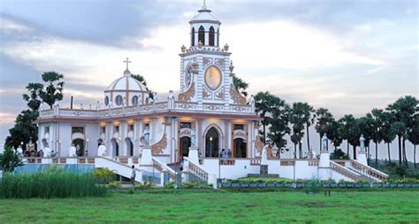 Relaxing Pondicherry| Auroville Ashram tour| Pondi beaches| South India ...