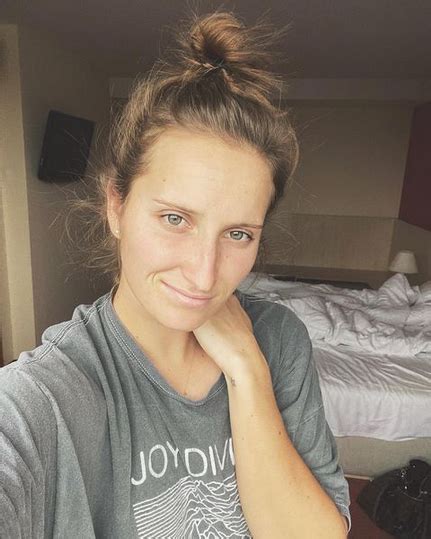 Marketa Vondrousova Campeona De Wimbledon Anuncia Su Divorcio De