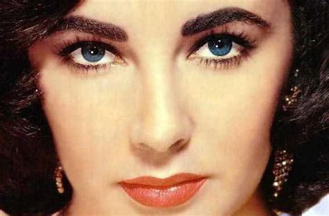 Elizabeth Taylor Eye Color - Did She Really Have Natural Purple Eyes?