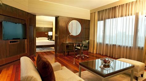 Luxury Accommodation in Delhi, Rooms and Suites at Hyatt Regency Delhi