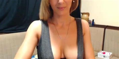 Cute Mature Mother Orgasm On Live Camshow Tnaflix