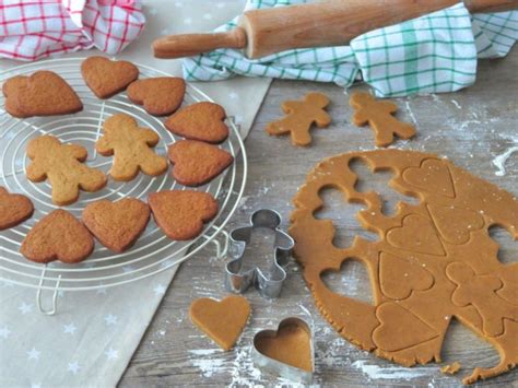 Galletas De Jengibre Y Cómo Decorar Galletas De Navidad Sin Complicaciones Anna Recetas Fáciles