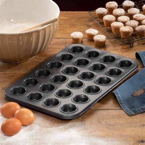 Hairy Bikers 24 Cup Mini Muffin Pan Blue Robert Dyas