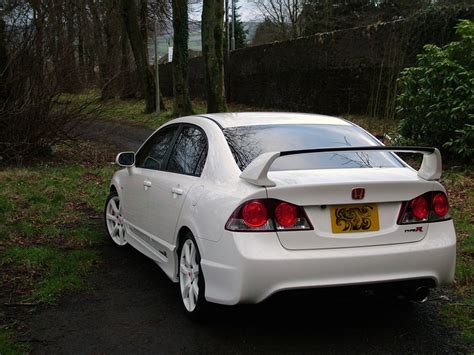 Honda civic type r fd2 specs