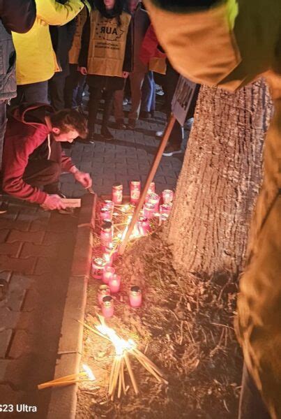 Ca Gest De Protest La Ini Iativa Alegerilor Comasate Miercuri Sear