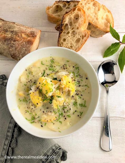 Cullen Skink with Smoked Haddock is a delicous thick soup or chowder #cullenskinkrecipe # ...