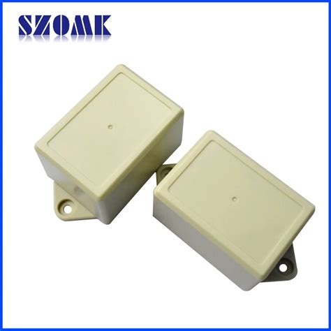 Szomk Plastic Wall Mounting Enclosure For Gps And Pcb Ak W X X Mm