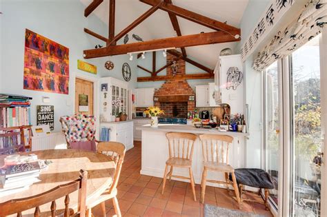 owslebury winchester  toby gullick independent property specialist