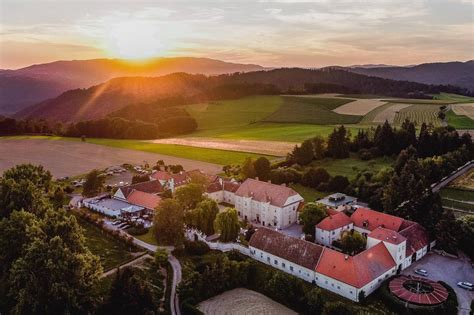 Schloss Gurhof Donau Niederösterreich