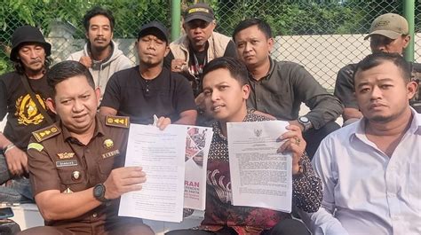 Berkas Perkara Tragedi Kanjuruhan Masih P Aremania Minta Polda