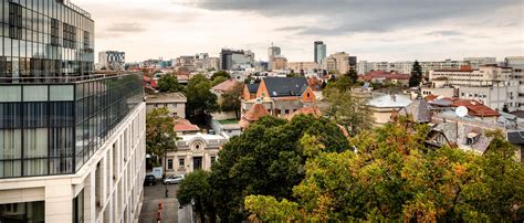 Vedere către Piața Victoriei Strada Căderea Bastiliei Bucurestiul