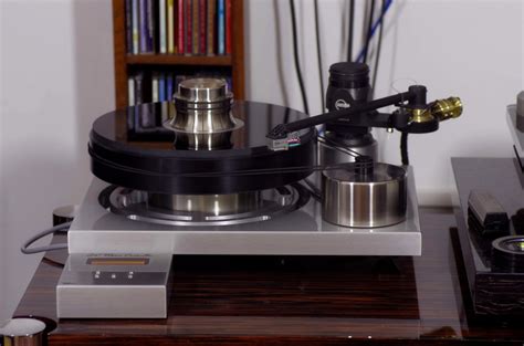 J Sikora Initial Max Turntable Notable Audio