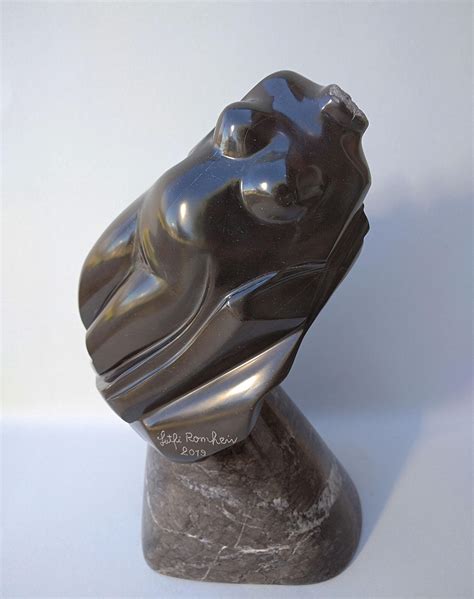 Lutfi Romhein Buste Emporté Sensual Black Marble Nude Female Bust Figurative Sculpture For