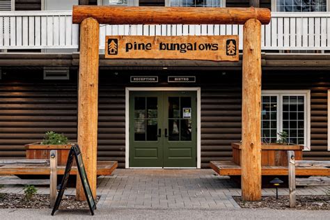 Pine Bungalows Jasper, Alberta, CA - Reservations.com