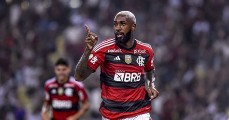 Gerson Tem Evolu O Nos N Meros E Se Torna Um Dos Pilares Do Flamengo