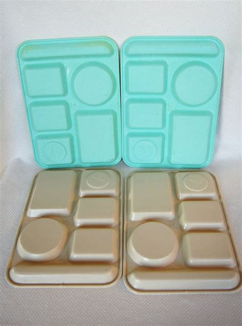 Set Of 4 Vintage Melamine School Lunch Trays By Silite Etsy Vintage