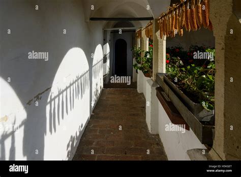 Courtyard Of Teisenhoferhof Today Museum Wachaumuseum Fotograf As E