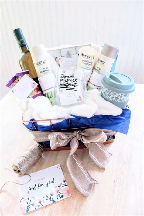 How To Make A New Mom Treat Yourself” T Basket The Mom Friend