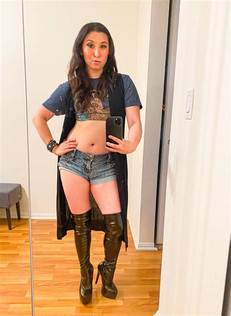 Erika Ishii cosplaying as Matt | Scrolller